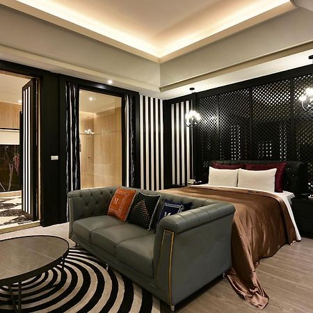 Venice Motel 台中市 エクステリア 写真