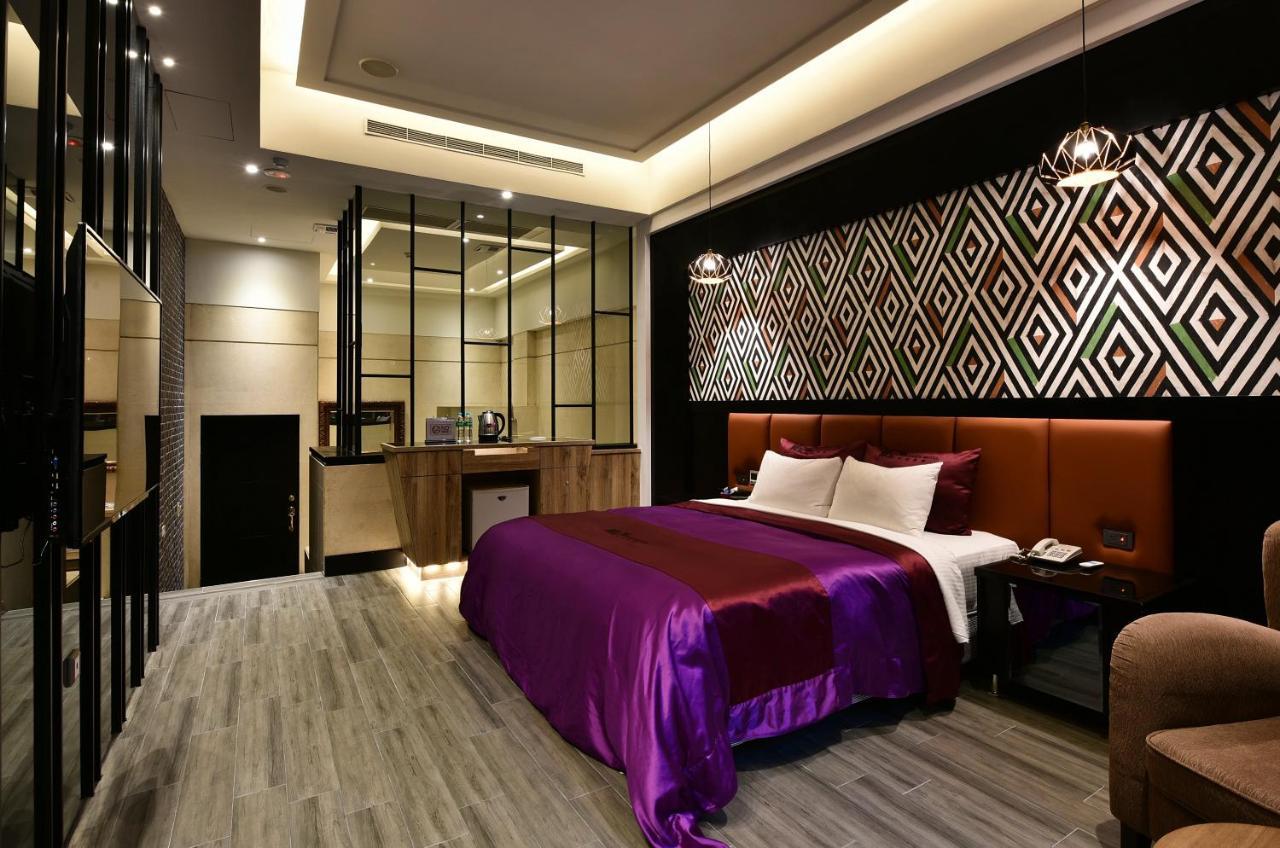 Venice Motel 台中市 エクステリア 写真
