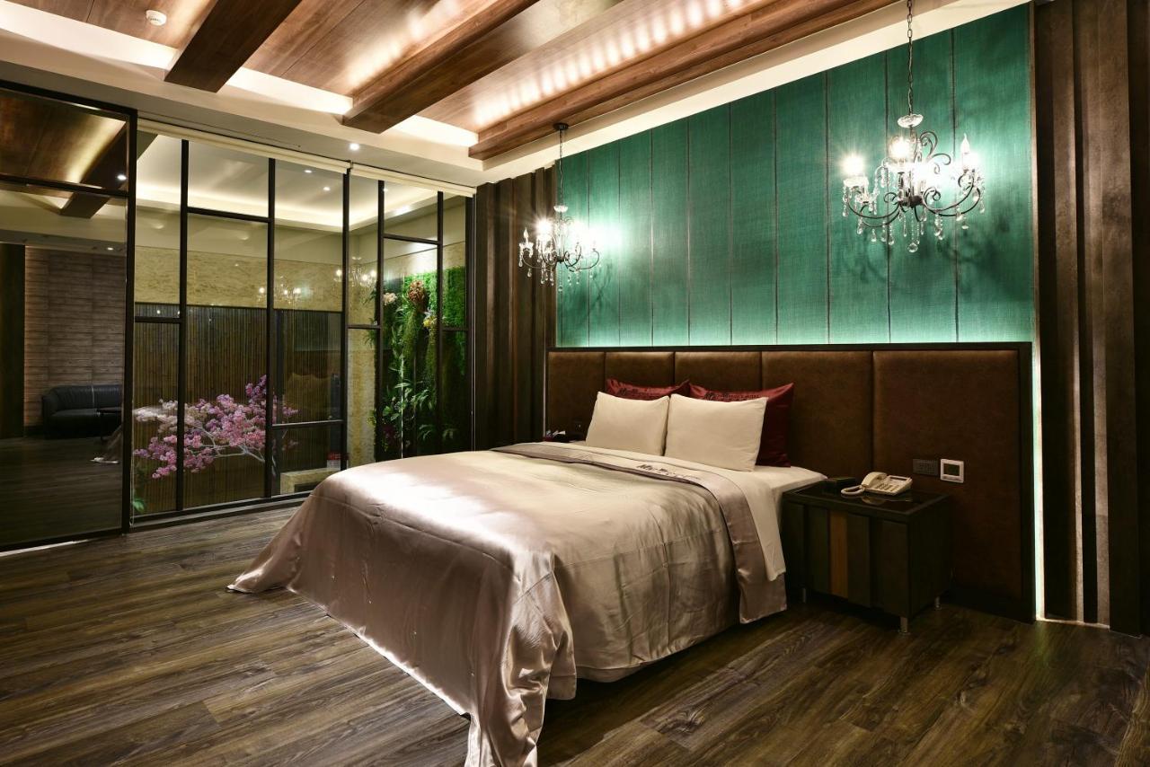 Venice Motel 台中市 エクステリア 写真