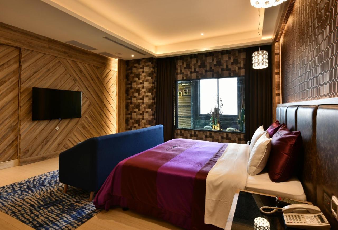 Venice Motel 台中市 エクステリア 写真