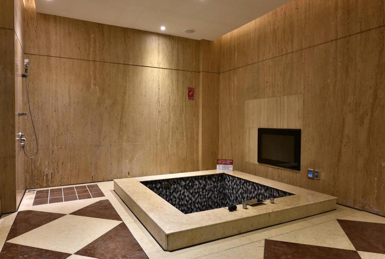 Venice Motel 台中市 エクステリア 写真