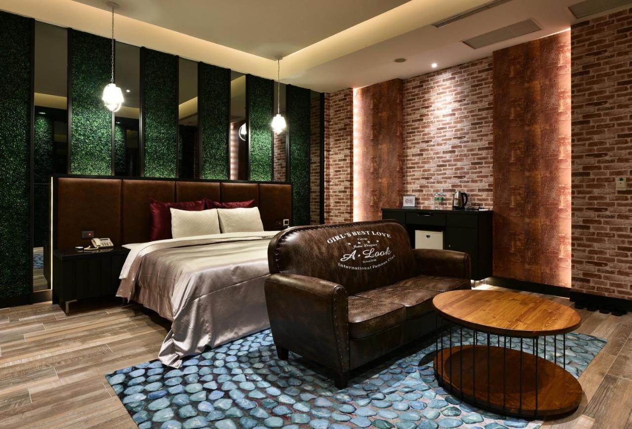 Venice Motel 台中市 エクステリア 写真