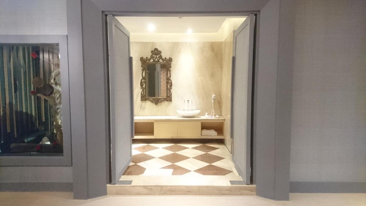 Venice Motel 台中市 エクステリア 写真