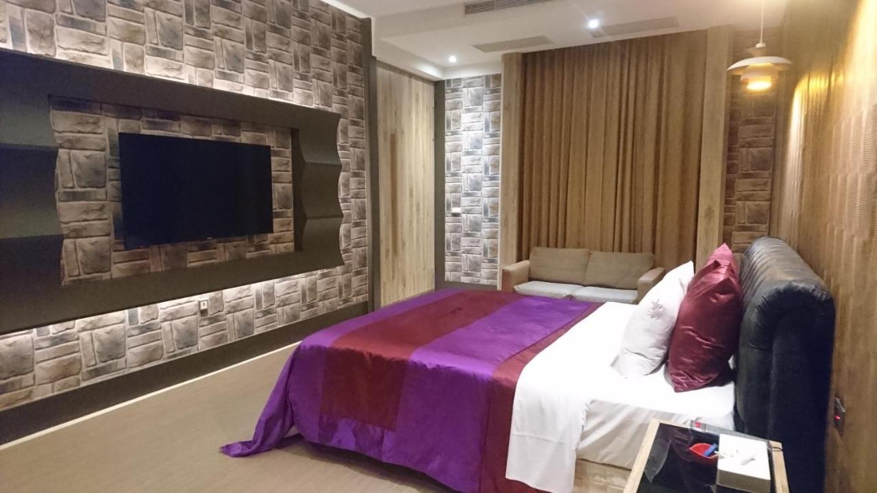Venice Motel 台中市 エクステリア 写真
